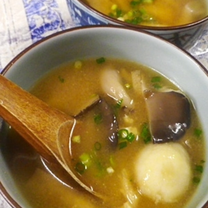 里芋平茸の味噌汁 レシピ 作り方 By Leopoo 楽天レシピ 里芋平茸の味噌汁 レシピ 作り方 By Leopoo 楽天レシピ